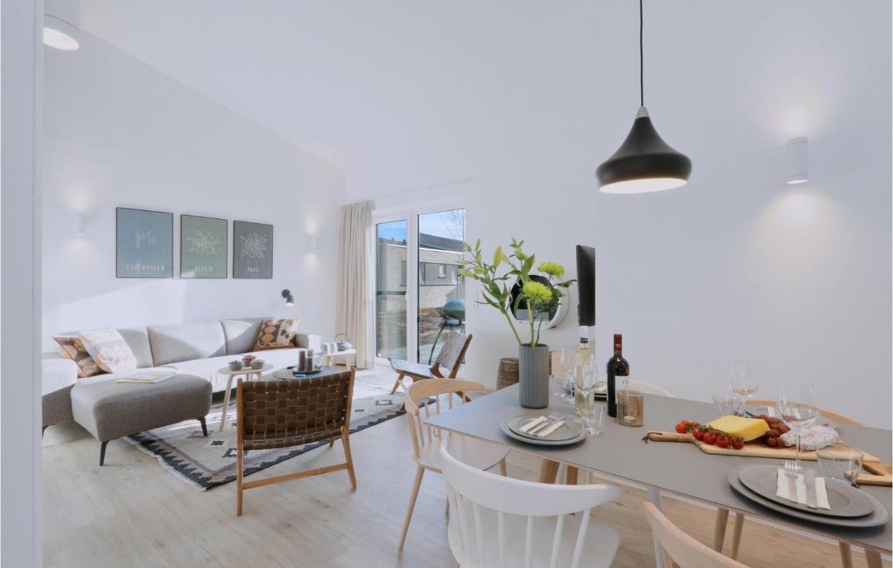 Stunning Home In Lembruch-Duemmer See With Wifi Luaran gambar