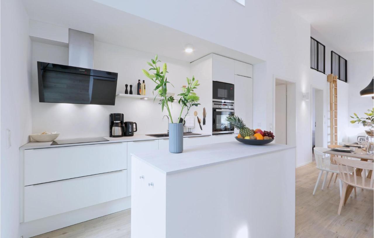 Stunning Home In Lembruch-Duemmer See With Wifi Luaran gambar